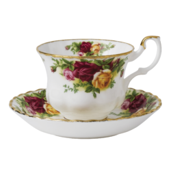 Old Country Roses Teacup and Saucer Boxed