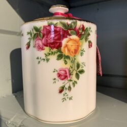 Old Country Roses Tea Caddy